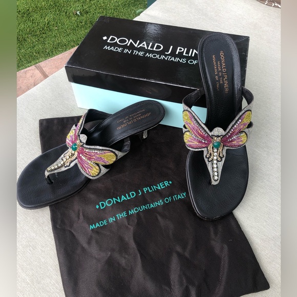 DONALD J PLINER Dragonfly Jeweled Kitten Heel Sandals Violeta Pewter Sz 10.5 M - Picture 6 of 14